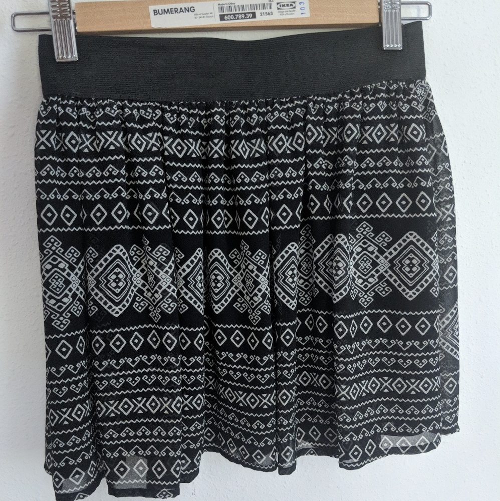 Black & White Aztec Print Skirt